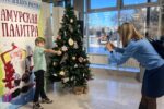 Миниатюра для заголовка записи: Более 20 победителей! В Выставочном зале Благовещенска состоялось награждение участников конкурса «Амурская палитра»
