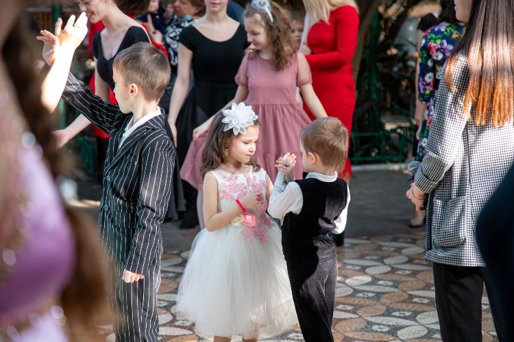 Для детей и подростков с ограниченными возможностями здоровья состоится  &laquo;Серебряный бал&raquo;