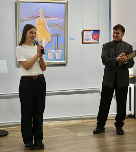 В Амурском областном краеведческом музее открылась персональная выставка Владимира Демченко «Философия природы – философия жизни»