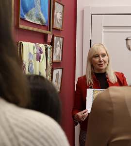 Музей-мастерская Александра Тихомирова приглашает насладиться «Палитрой шелка»